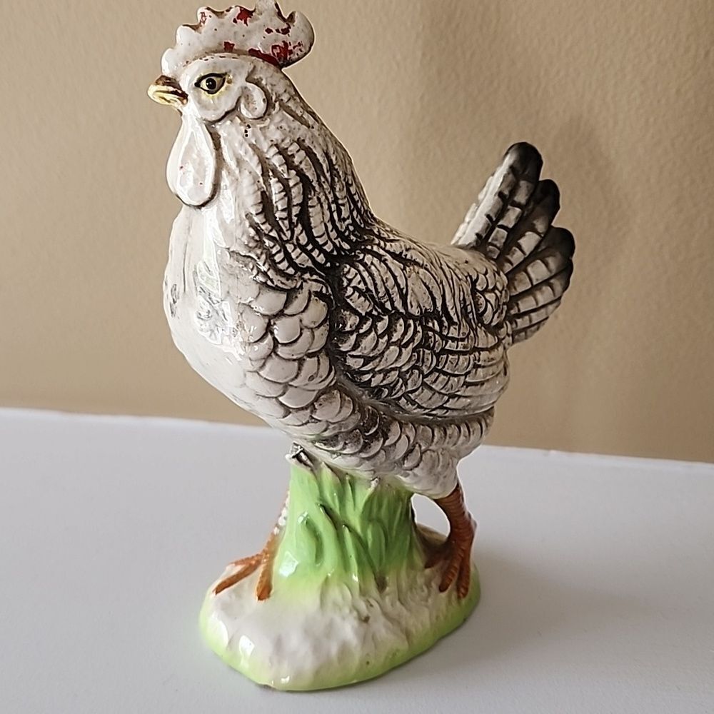 Vintage Chippy Paint Napco Japan Rooster Figurine